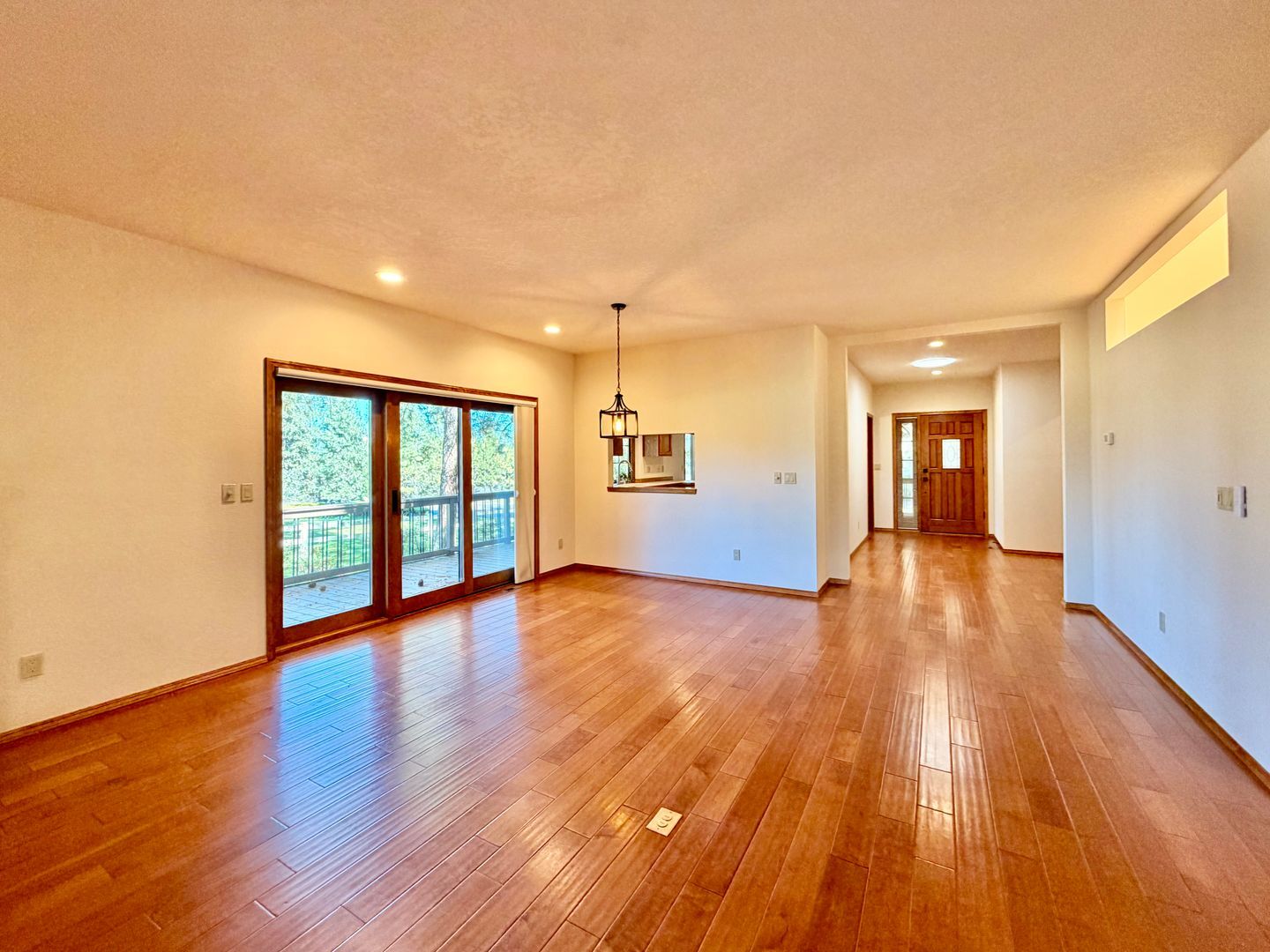 60785 Willow Creek Loop - Bend - Oregon - 2 bed, 2 bath rental property