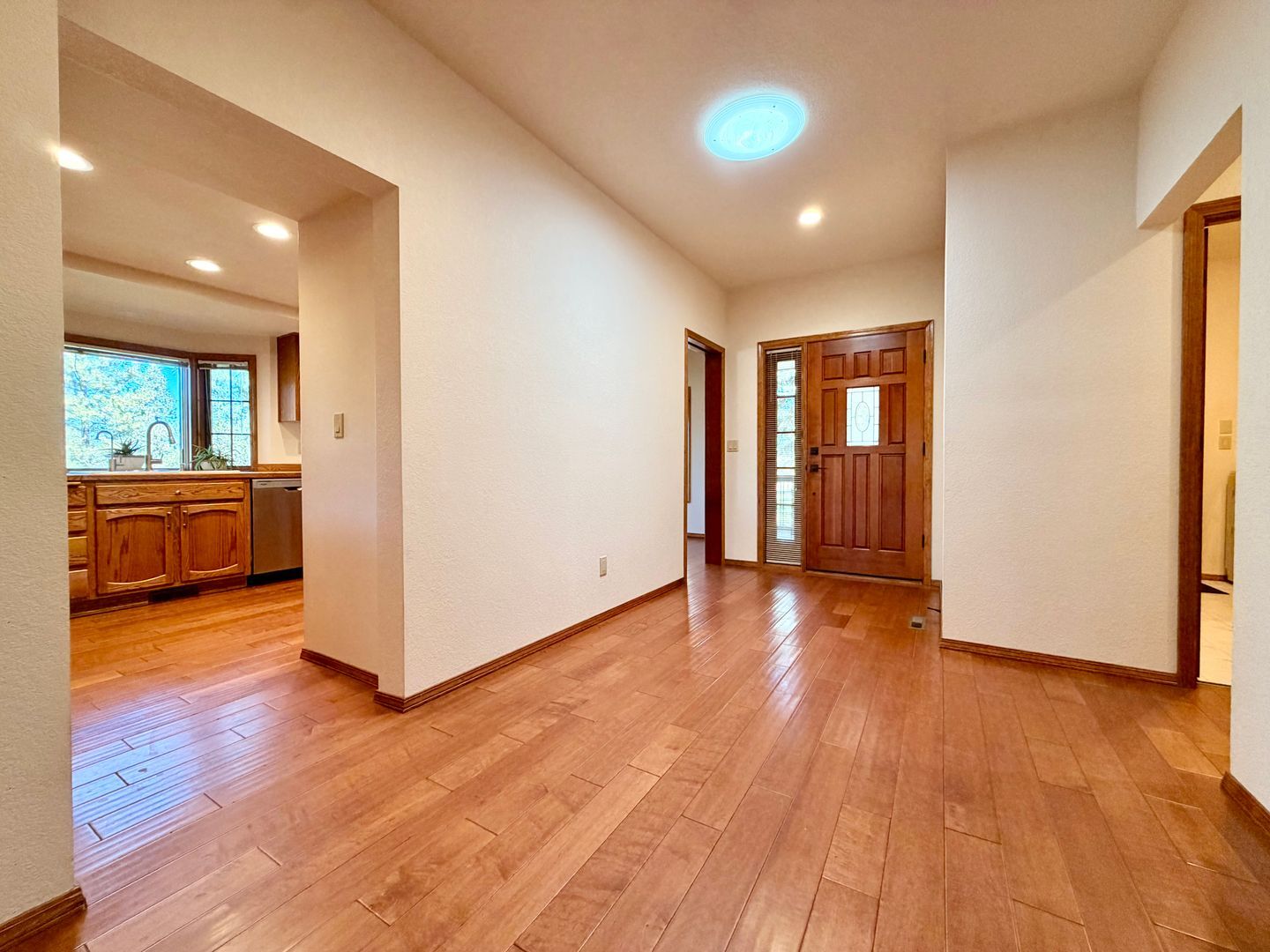 60785 Willow Creek Loop - Bend - Oregon - 2 bed, 2 bath rental property