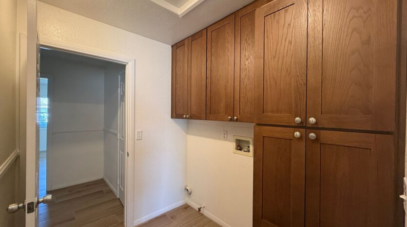 6124 Malaga Ct. - Palmdale - California - 4 bed, 2 bath rental property