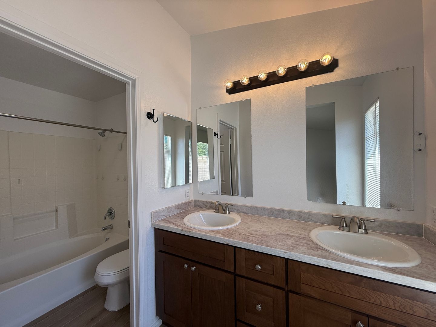6124 Malaga Ct. - Palmdale - California - 4 bed, 2 bath rental property