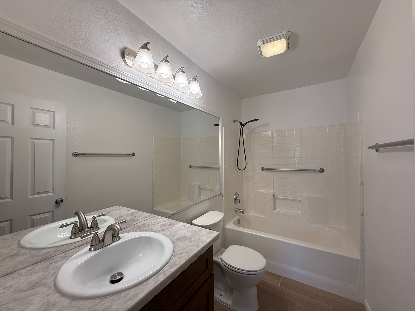 6124 Malaga Ct. - Palmdale - California - 4 bed, 2 bath rental property