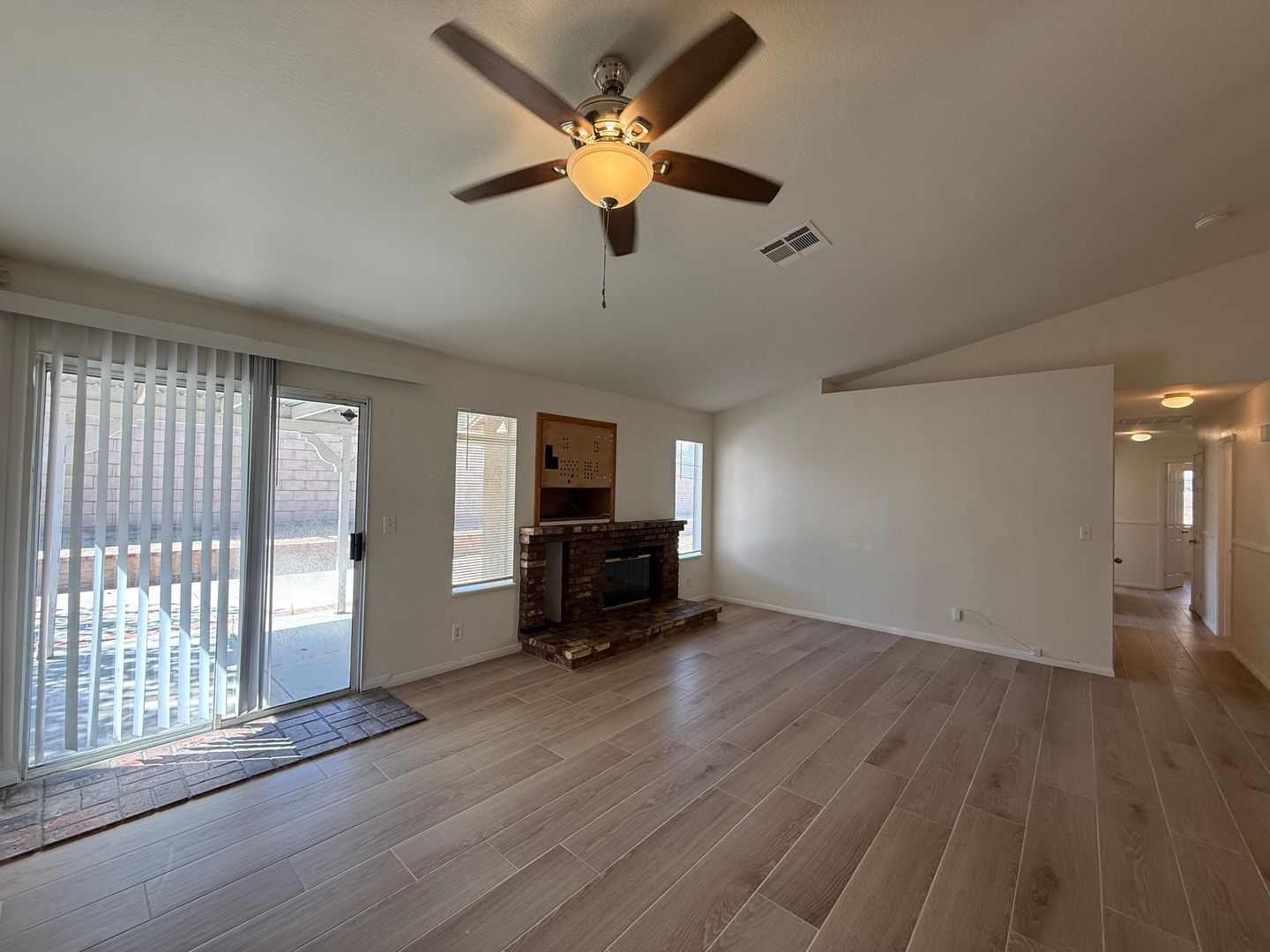 6124 Malaga Ct. - Palmdale - California - 4 bed, 2 bath rental property