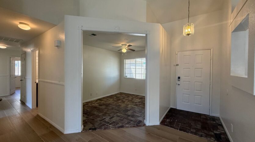 6124 Malaga Ct. - Palmdale - California - 4 bed, 2 bath rental property