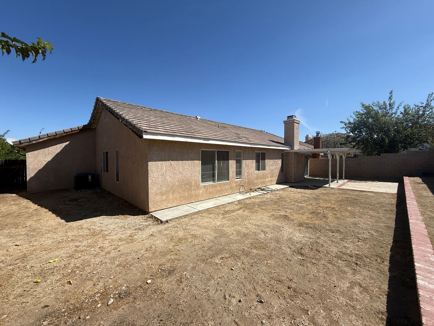 6124 Malaga Ct. - Palmdale - California - 4 bed, 2 bath rental property