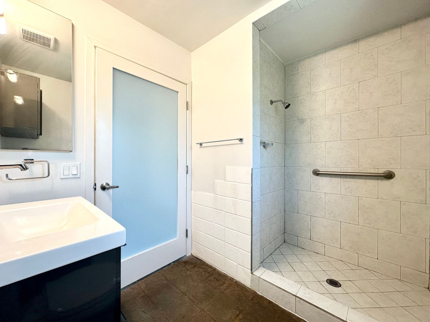 700 N Riverside Dr. - Unit 7 - Palm Springs - California - 1 bath rental property