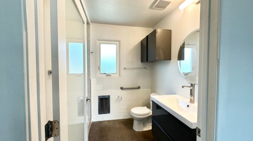 700 N Riverside Dr. - Unit 7 - Palm Springs - California - 1 bath rental property