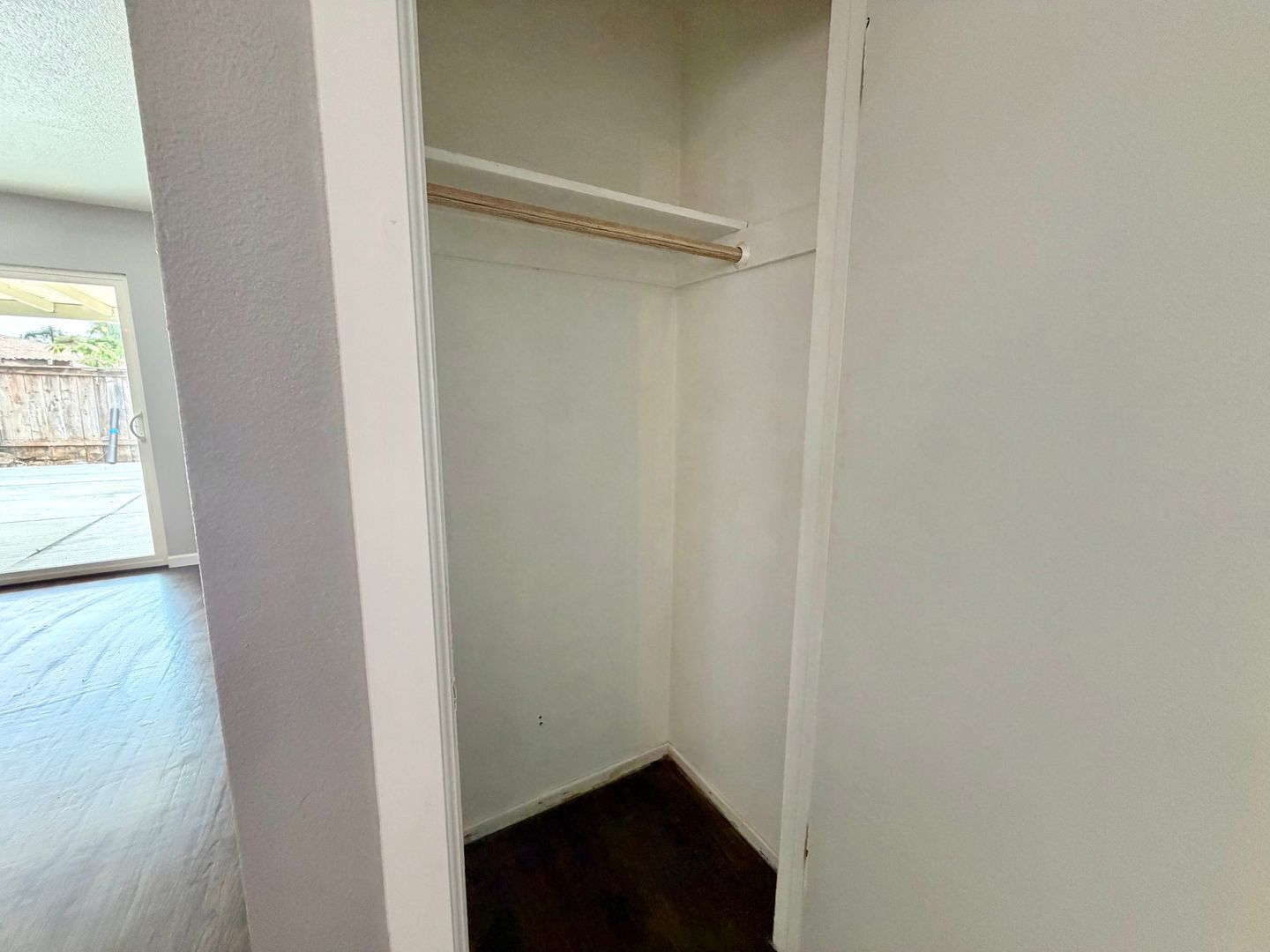 7616 Dartmoor Ave - Goleta - California - 4 bed, 2 bath rental property