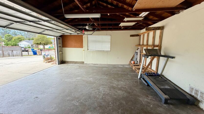 7616 Dartmoor Ave - Goleta - California - 4 bed, 2 bath rental property