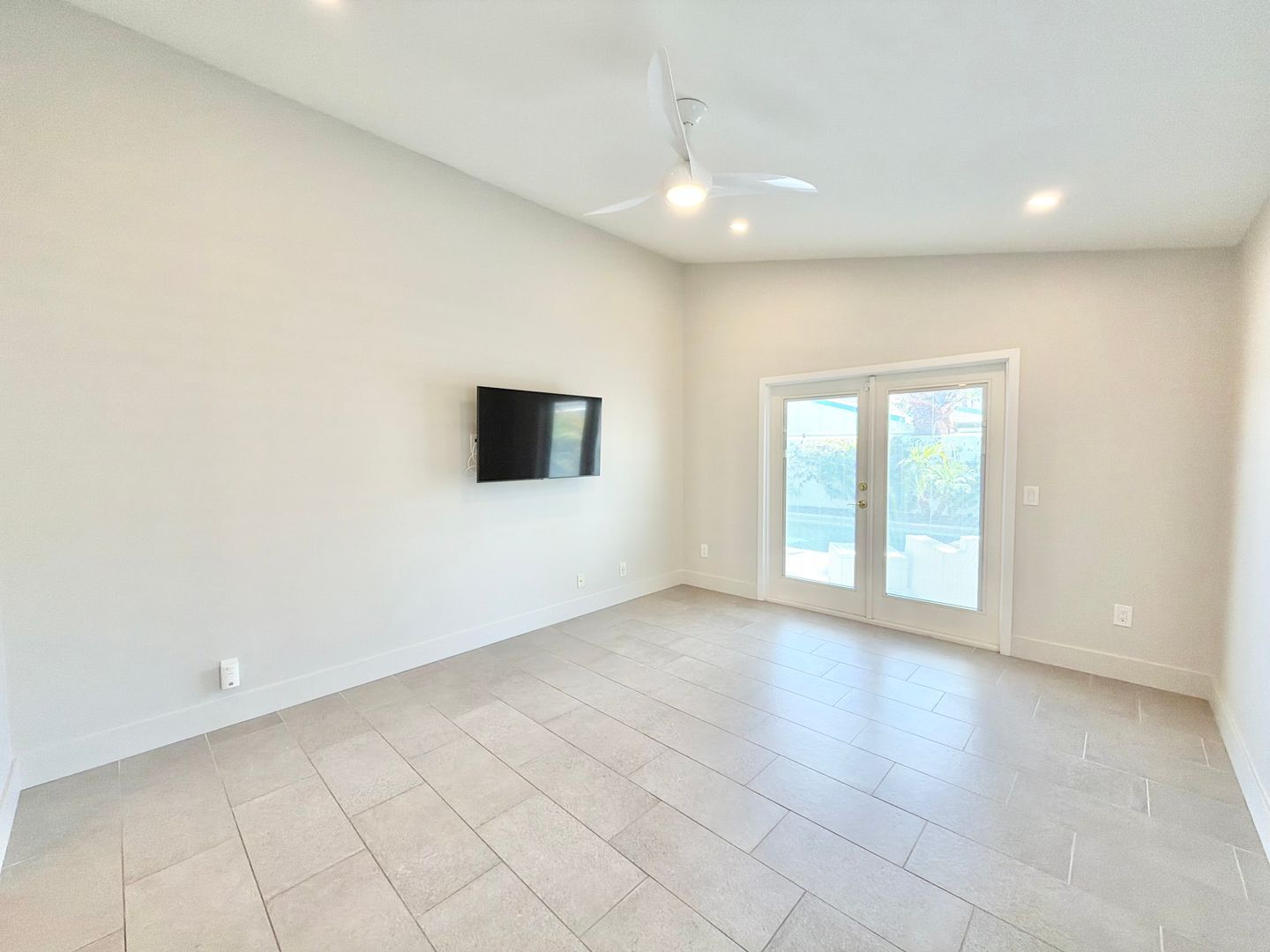 835 Nueva Vista - Palm Springs - California - 3 bed, 2 bath rental property