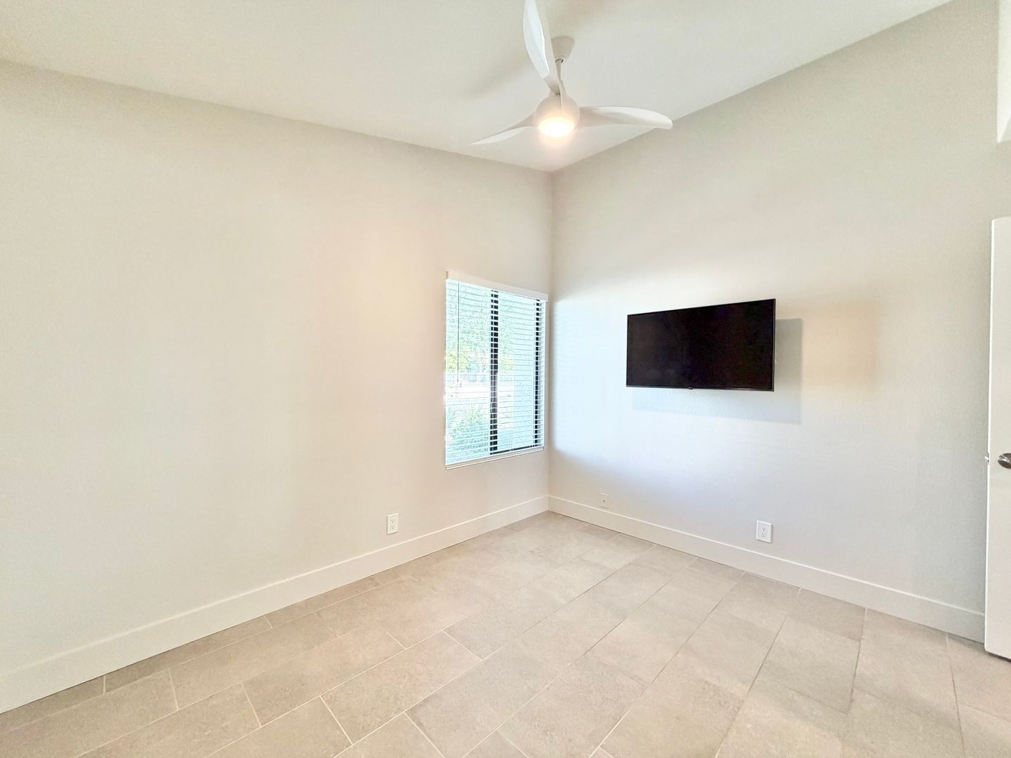 835 Nueva Vista - Palm Springs - California - 3 bed, 2 bath rental property