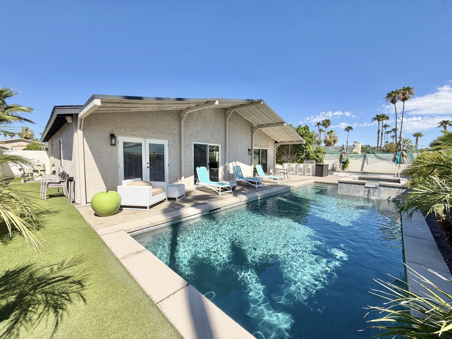 835 Nueva Vista - Palm Springs - California - 3 bed, 2 bath rental property