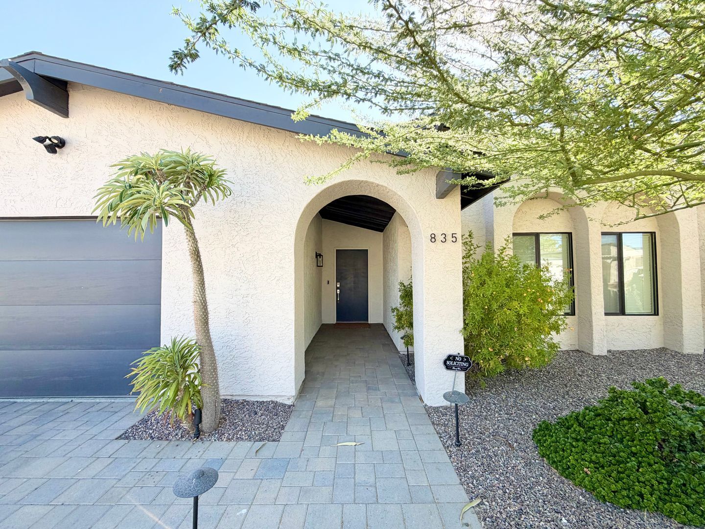 835 Nueva Vista - Palm Springs - California - 3 bed, 2 bath rental property