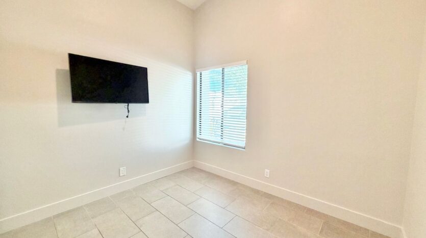 835 Nueva Vista - Palm Springs - California - 3 bed, 2 bath rental property