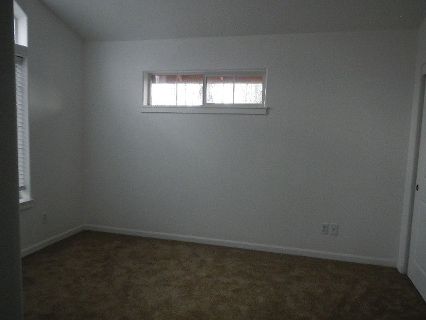 16270 SW Gage Lane - Beaverton - Oregon - 3 bed, 2.5 bath rental property