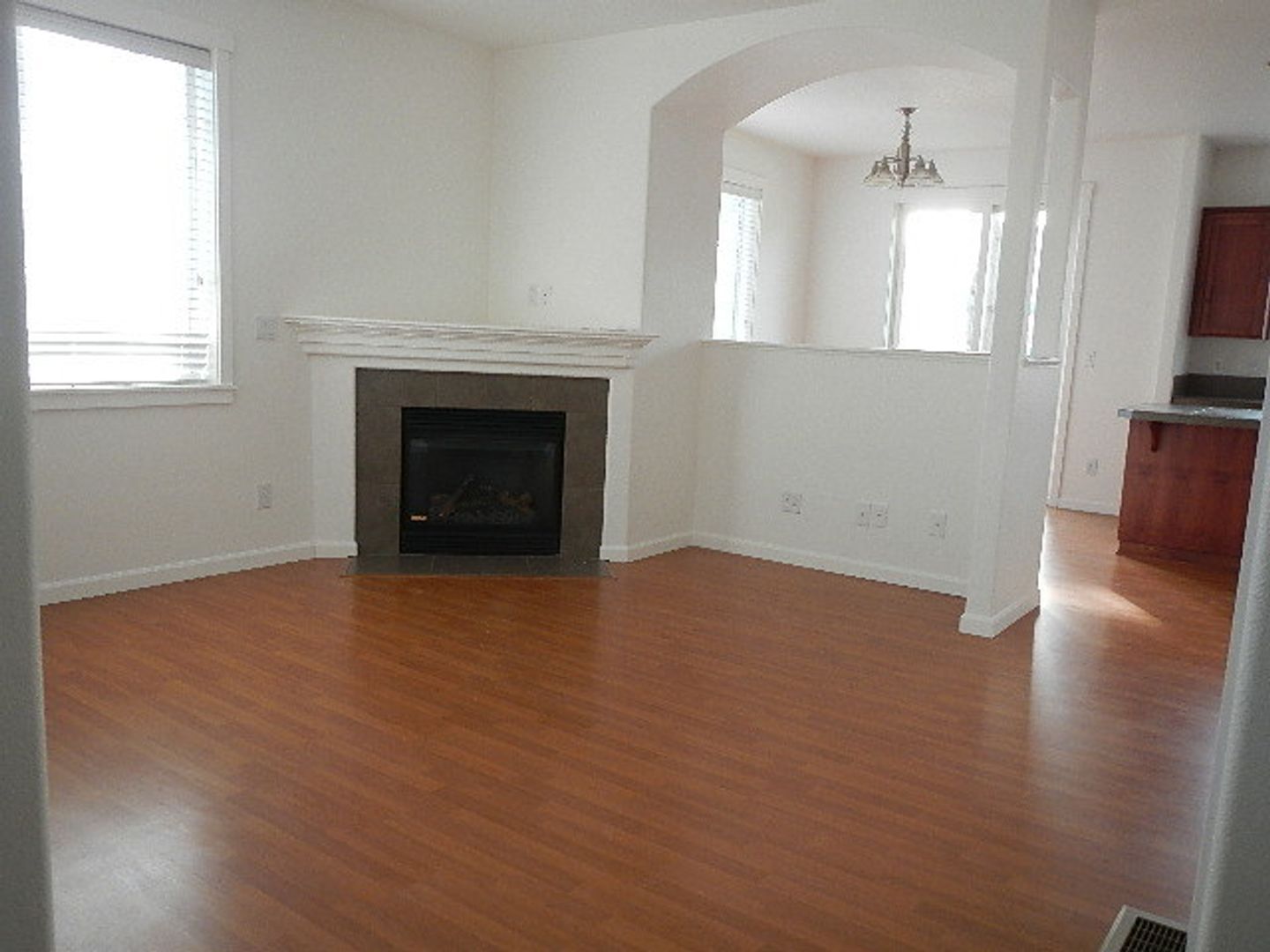 16270 SW Gage Lane - Beaverton - Oregon - 3 bed, 2.5 bath rental property