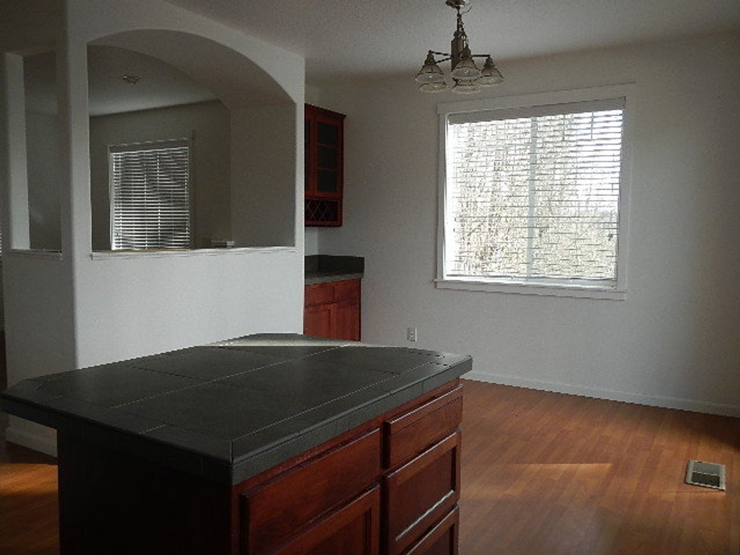 16270 SW Gage Lane - Beaverton - Oregon - 3 bed, 2.5 bath rental property