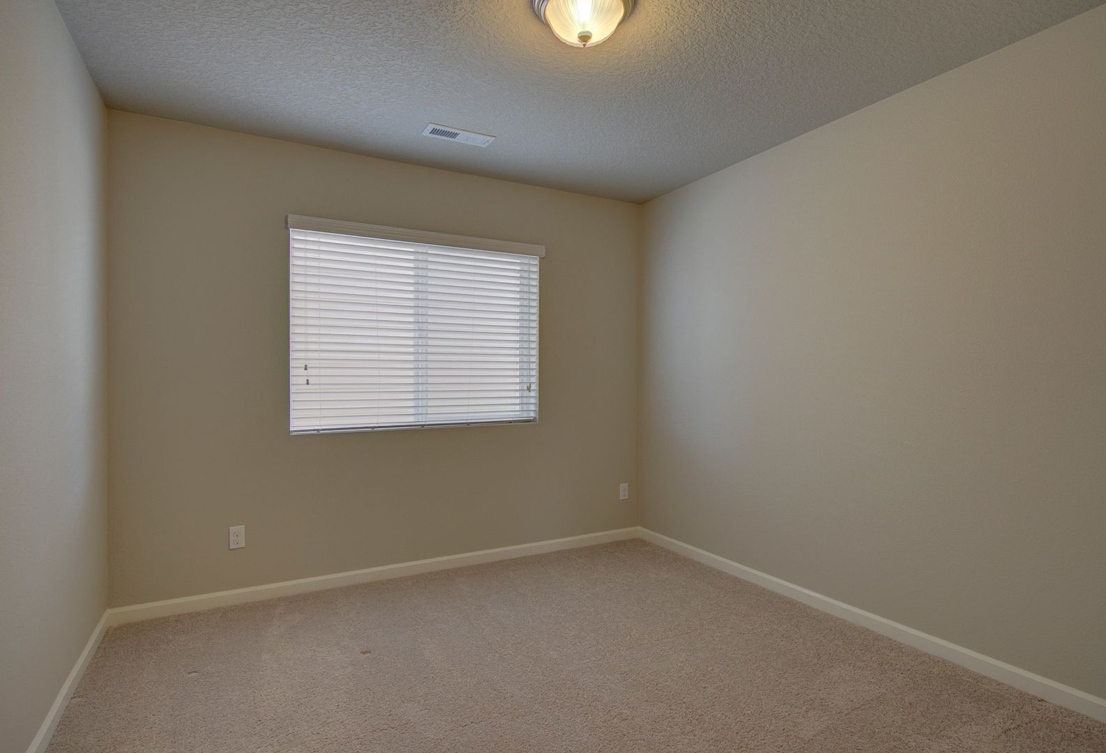 17045 NW Antonio Street - Portland - Oregon - 6 bed, 3.5 bath rental property