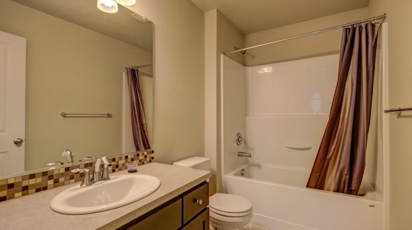 17045 NW Antonio Street - Portland - Oregon - 6 bed, 3.5 bath rental property