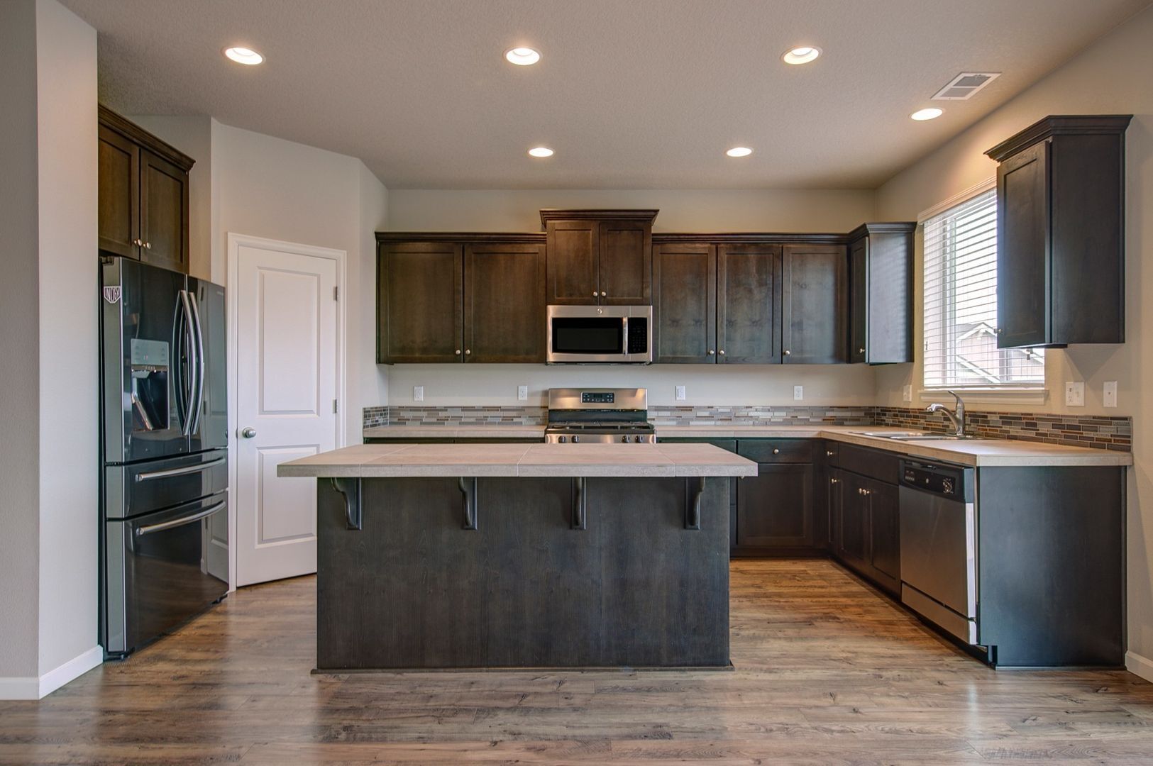 17045 NW Antonio Street - Portland - Oregon - 6 bed, 3.5 bath rental property