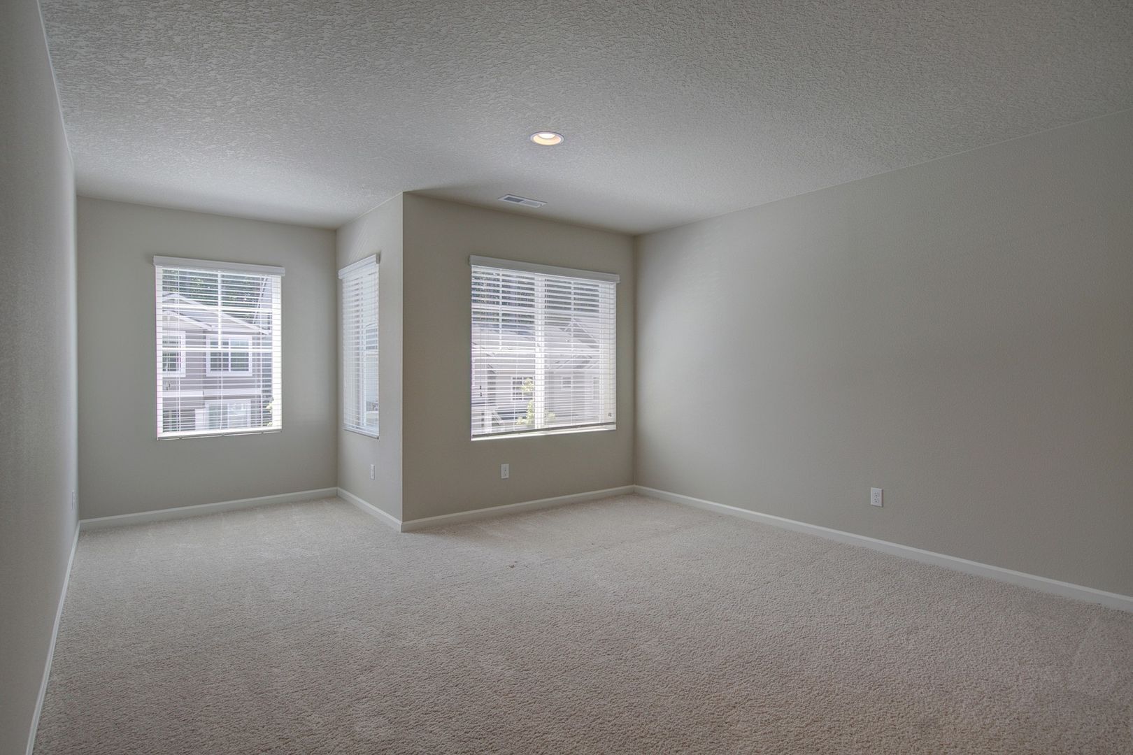 17045 NW Antonio Street - Portland - Oregon - 6 bed, 3.5 bath rental property