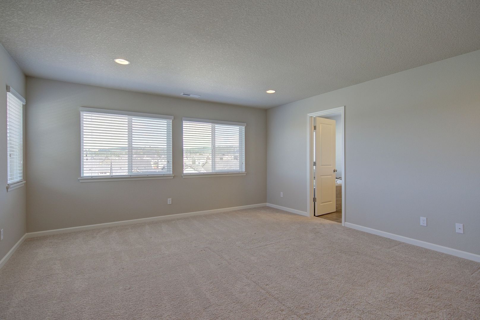 17045 NW Antonio Street - Portland - Oregon - 6 bed, 3.5 bath rental property