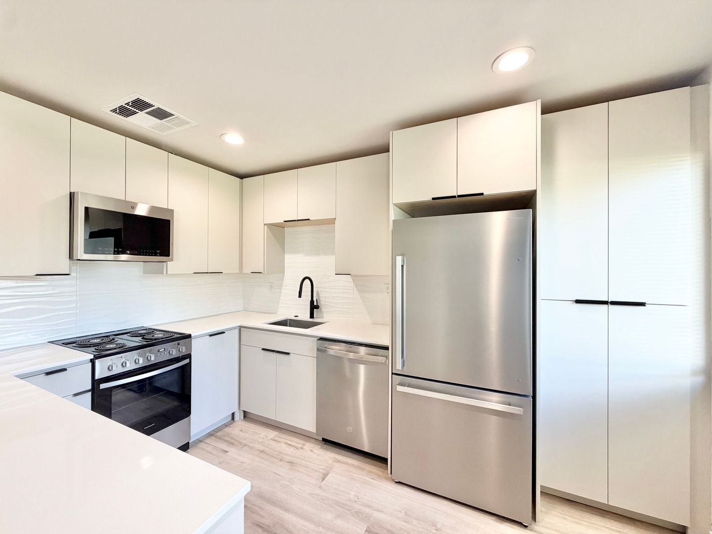 1745 E. Arenas Road - 7 - Palm Springs - California - 2 bed, 2 bath rental property