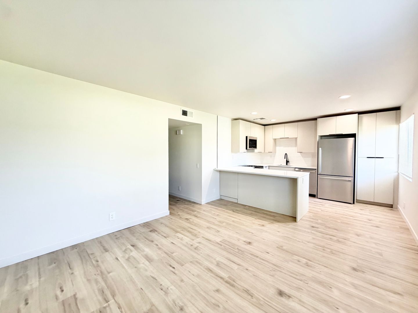 1745 E. Arenas Road - 7 - Palm Springs - California - 2 bed, 2 bath rental property