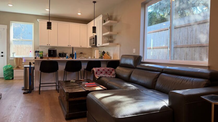 22035 SE Ash St. - Gresham - Oregon - 3 bed, 2.5 bath rental property