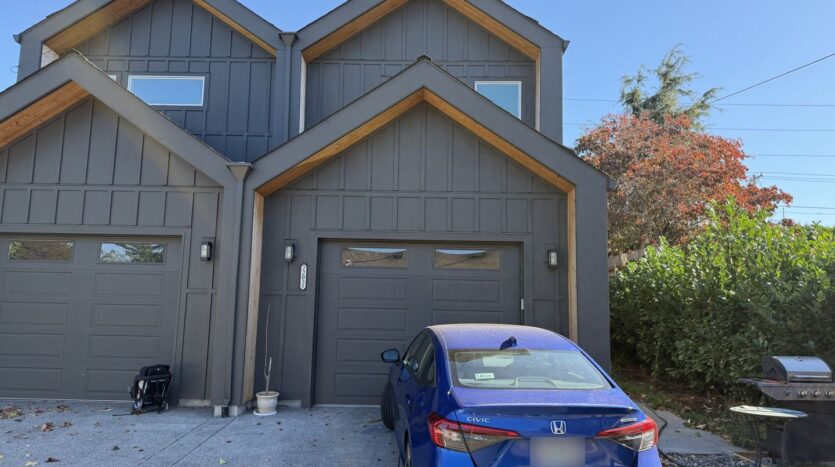 22035 SE Ash St. - Gresham - Oregon - 3 bed, 2.5 bath rental property