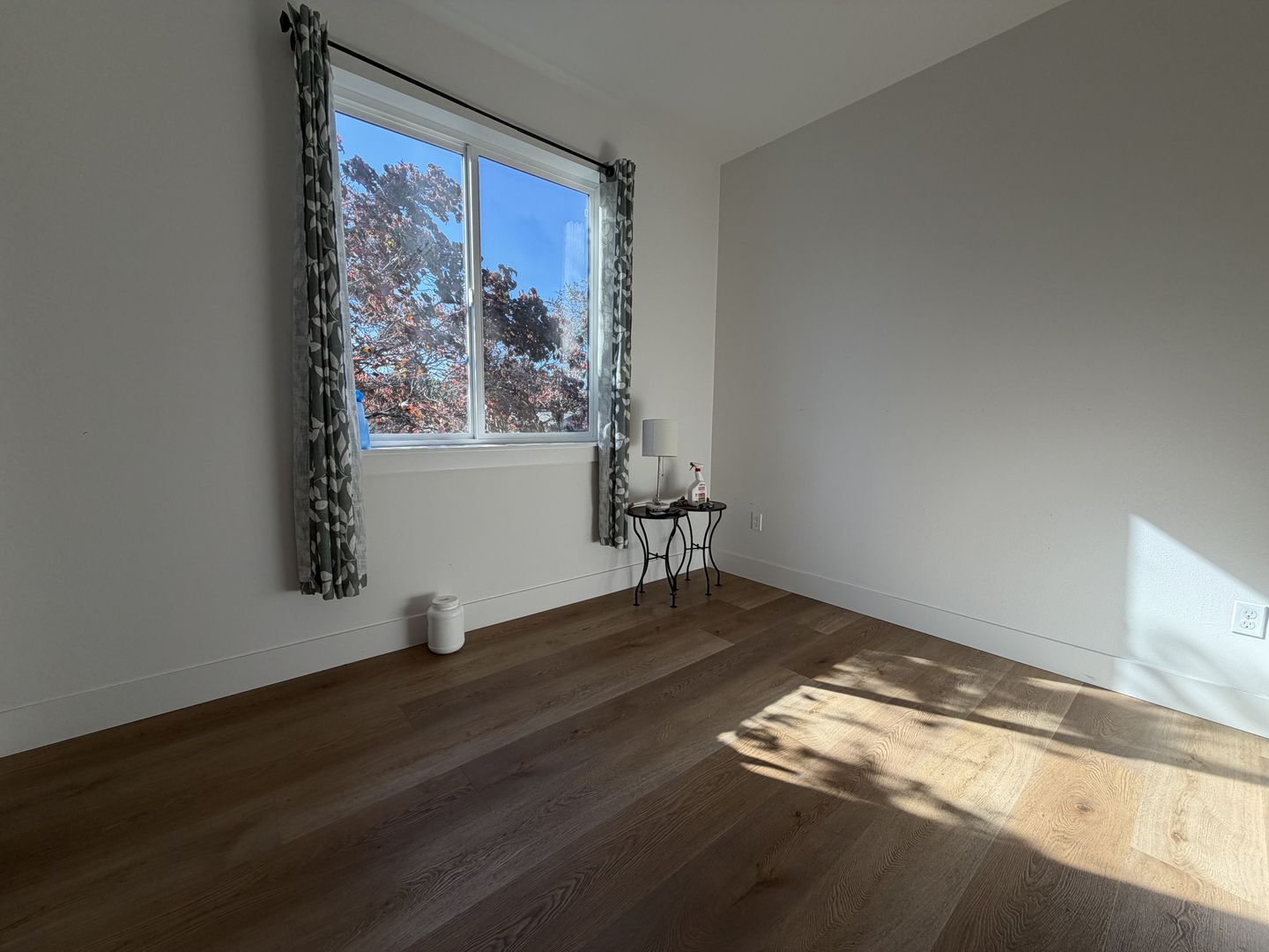 22035 SE Ash St. - Gresham - Oregon - 3 bed, 2.5 bath rental property