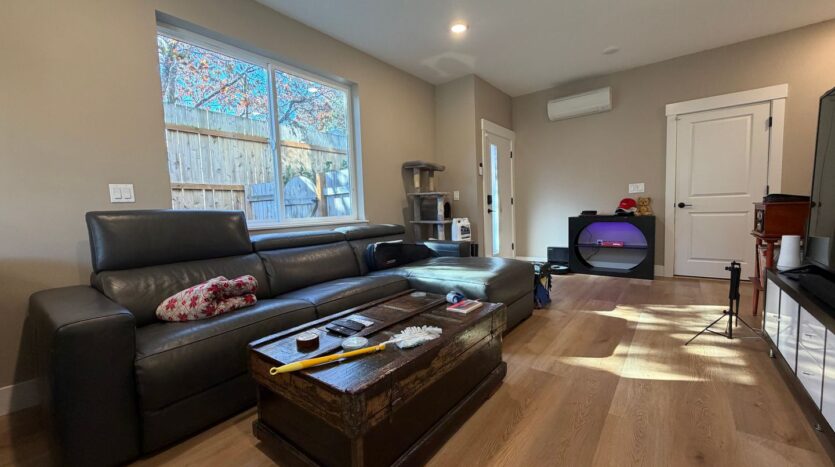 22035 SE Ash St. - Gresham - Oregon - 3 bed, 2.5 bath rental property