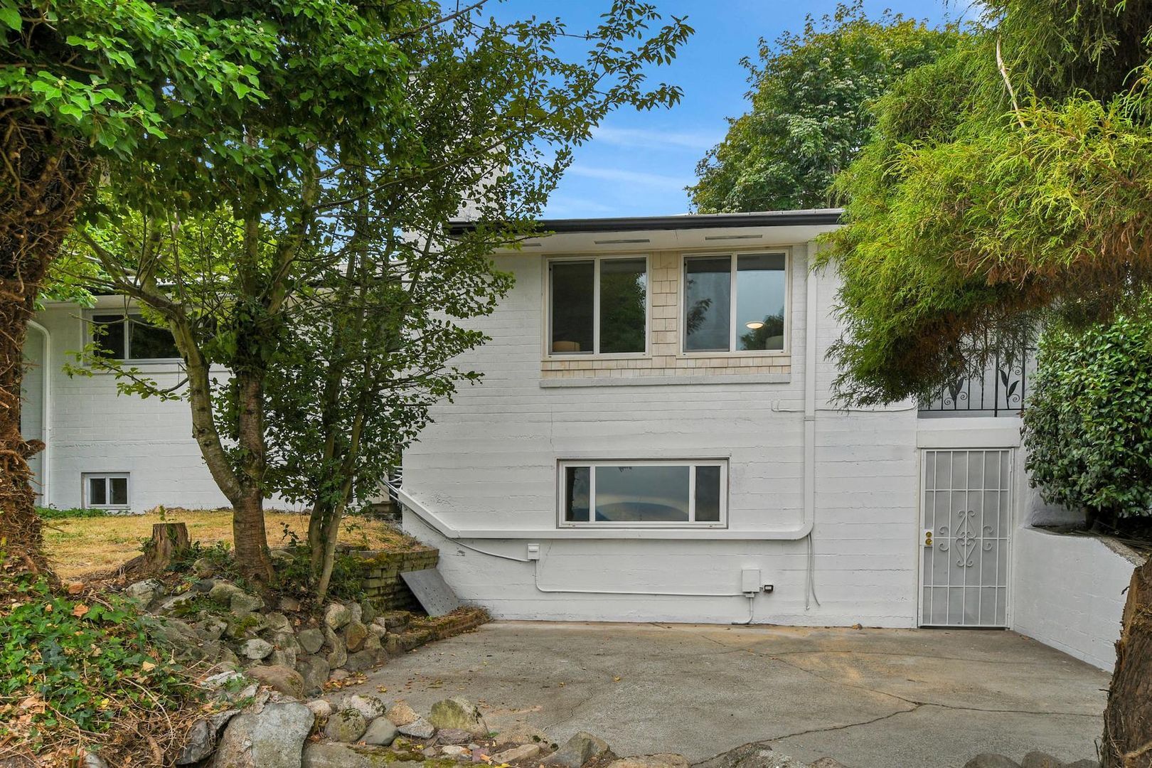 2328 Tacoma Ave S