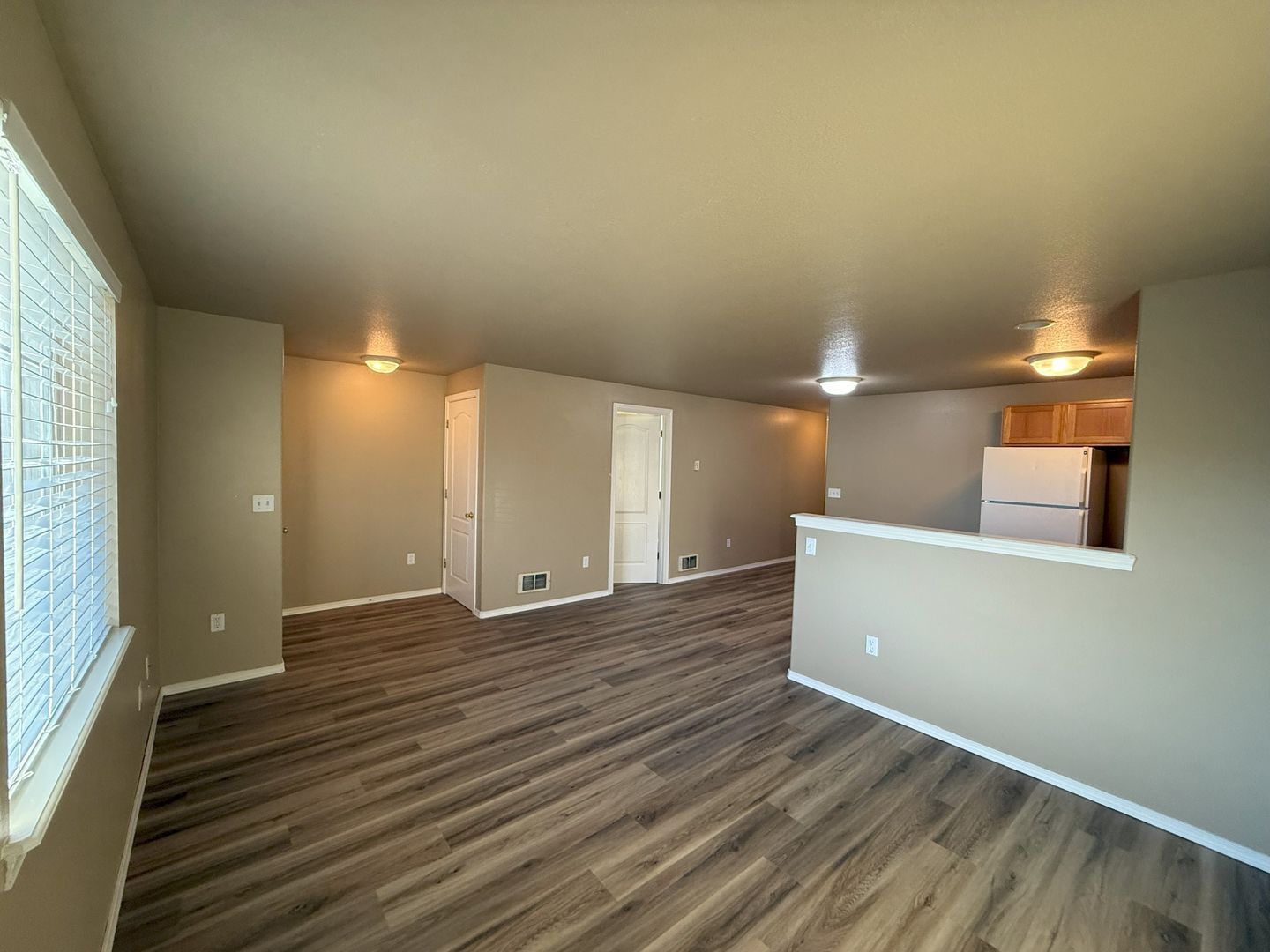 2561 NW Cedar Ave - 4 - Redmond - Oregon - 2 bed, 2.5 bath rental property