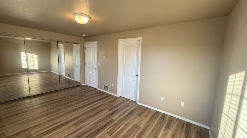 2561 NW Cedar Ave - 4 - Redmond - Oregon - 2 bed, 2.5 bath rental property