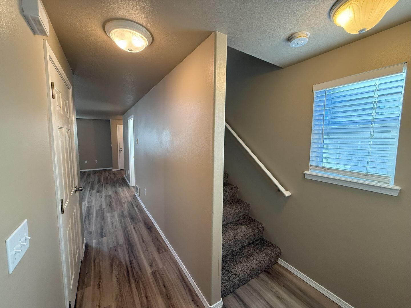2561 NW Cedar Ave - 4 - Redmond - Oregon - 2 bed, 2.5 bath rental property
