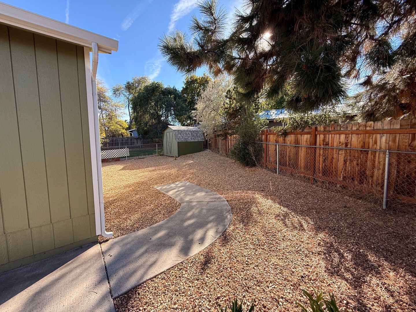 2747 NE North Pilot Butte Drive - Bend - Oregon - 3 bed, 2 bath rental property