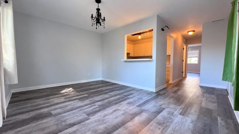 390 N Hayden Island Dr. - Portland - Oregon - 1 bed, 1 bath rental property
