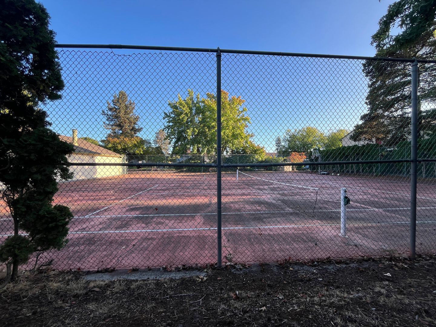 390 N Hayden Island Dr. - Portland - Oregon - 1 bed, 1 bath rental property