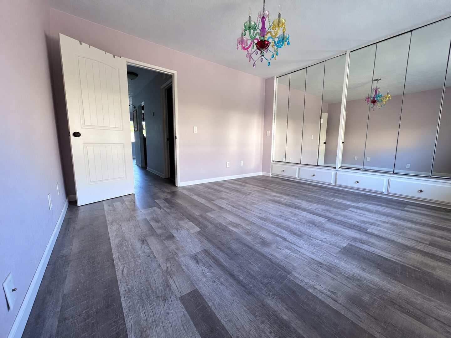 390 N Hayden Island Dr. - Portland - Oregon - 1 bed, 1 bath rental property