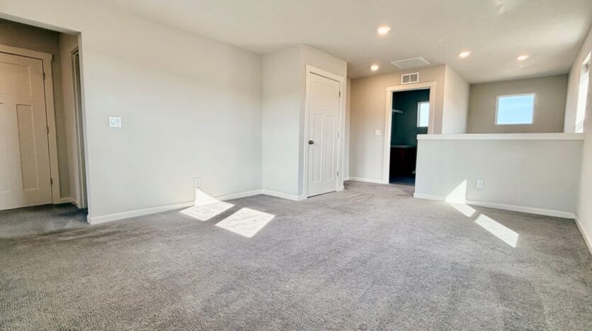 4014 SW Quartz Ave - Redmond - Oregon - 4 bed, 3.5 bath rental property