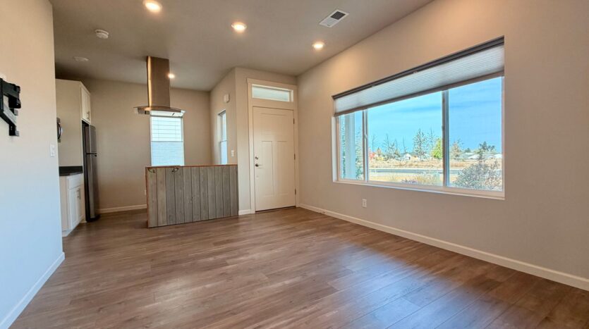 4014 SW Quartz Ave - Redmond - Oregon - 4 bed, 3.5 bath rental property