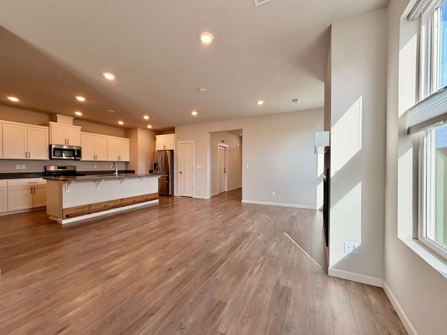 4014 SW Quartz Ave - Redmond - Oregon - 4 bed, 3.5 bath rental property