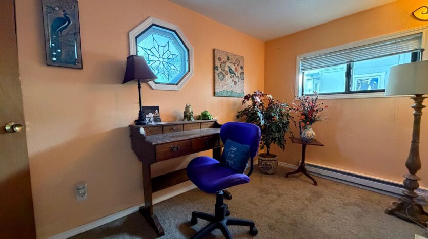 444 N Tomahawk Island Dr - Portland - Oregon - 2 bed, 1 bath rental property