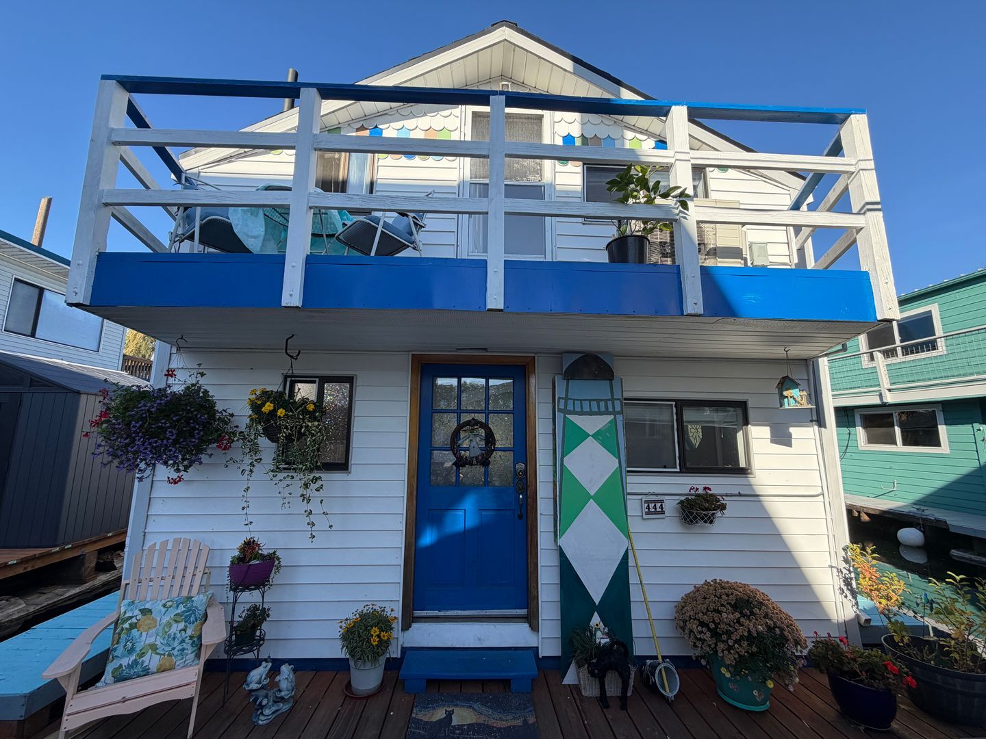 444 N Tomahawk Island Dr - Portland - Oregon - 2 bed, 1 bath rental property