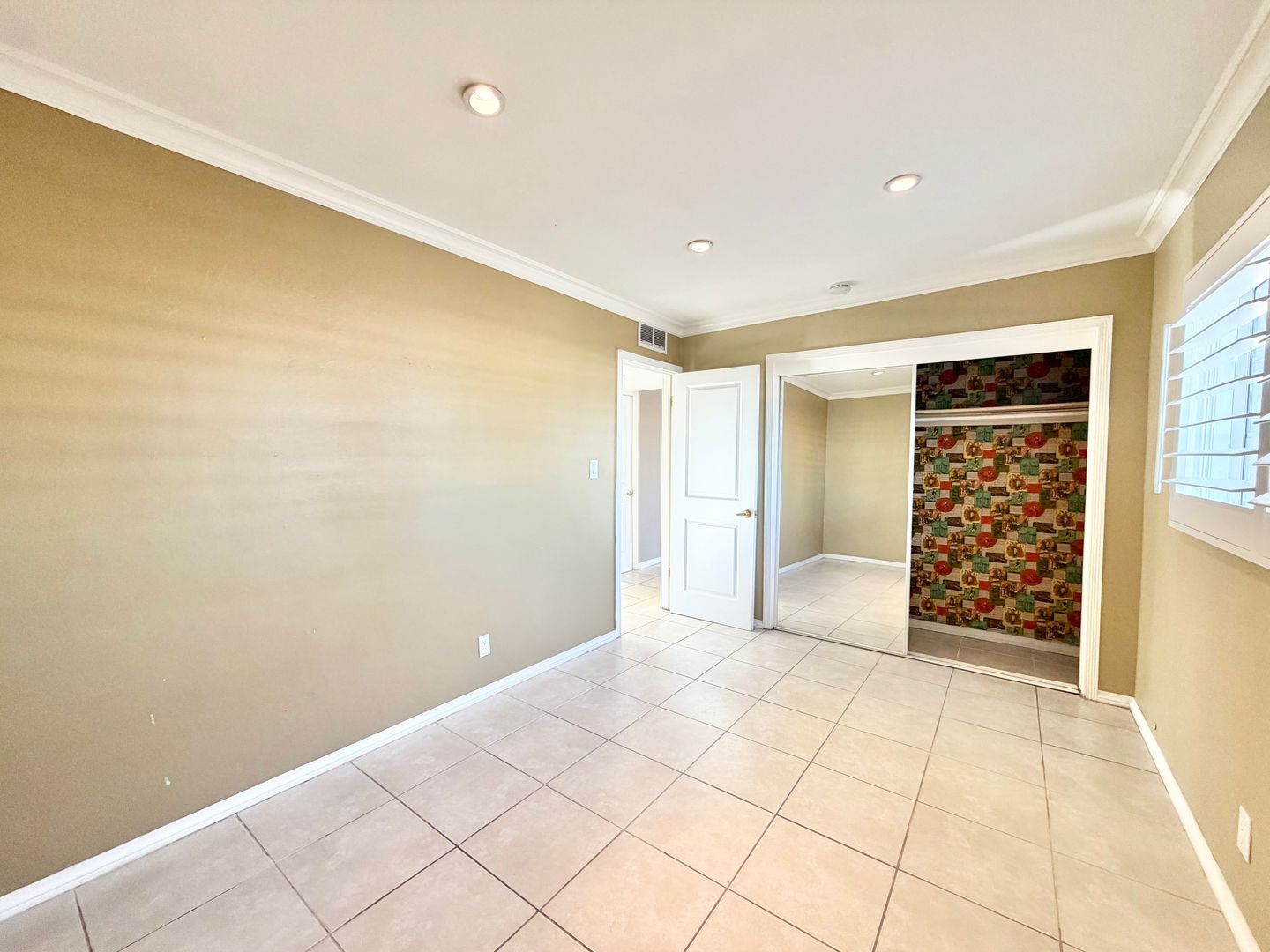 445 N Farrell Dr - Palm Springs - California - 4 bed, 2 bath rental property