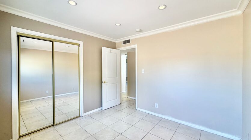 445 N Farrell Dr - Palm Springs - California - 4 bed, 2 bath rental property
