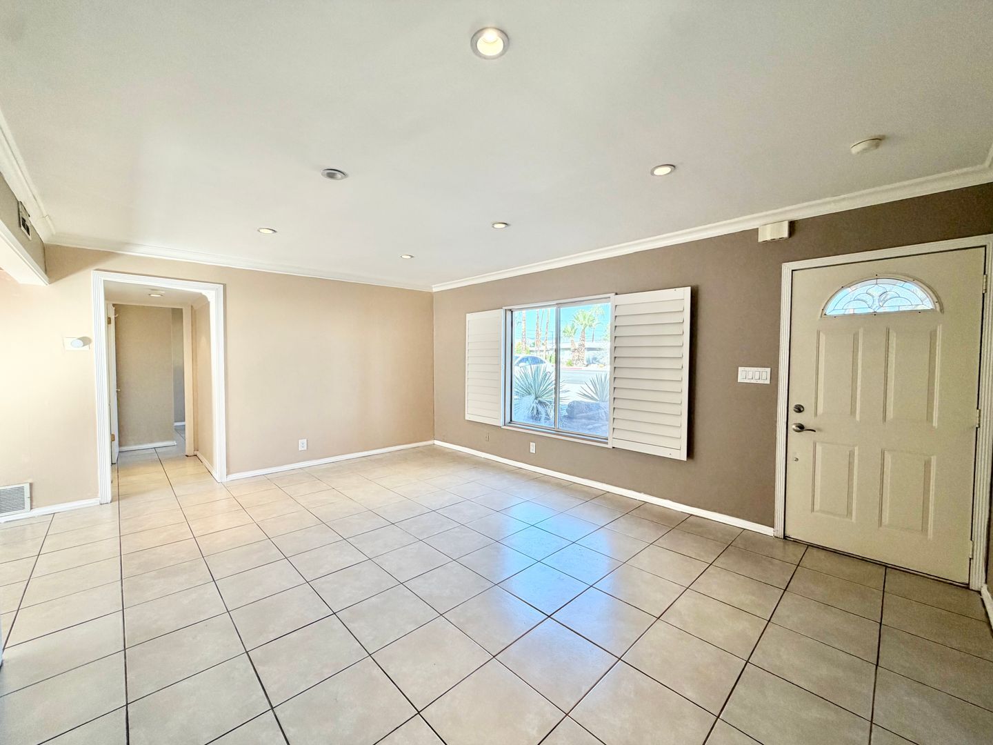 445 N Farrell Dr - Palm Springs - California - 4 bed, 2 bath rental property