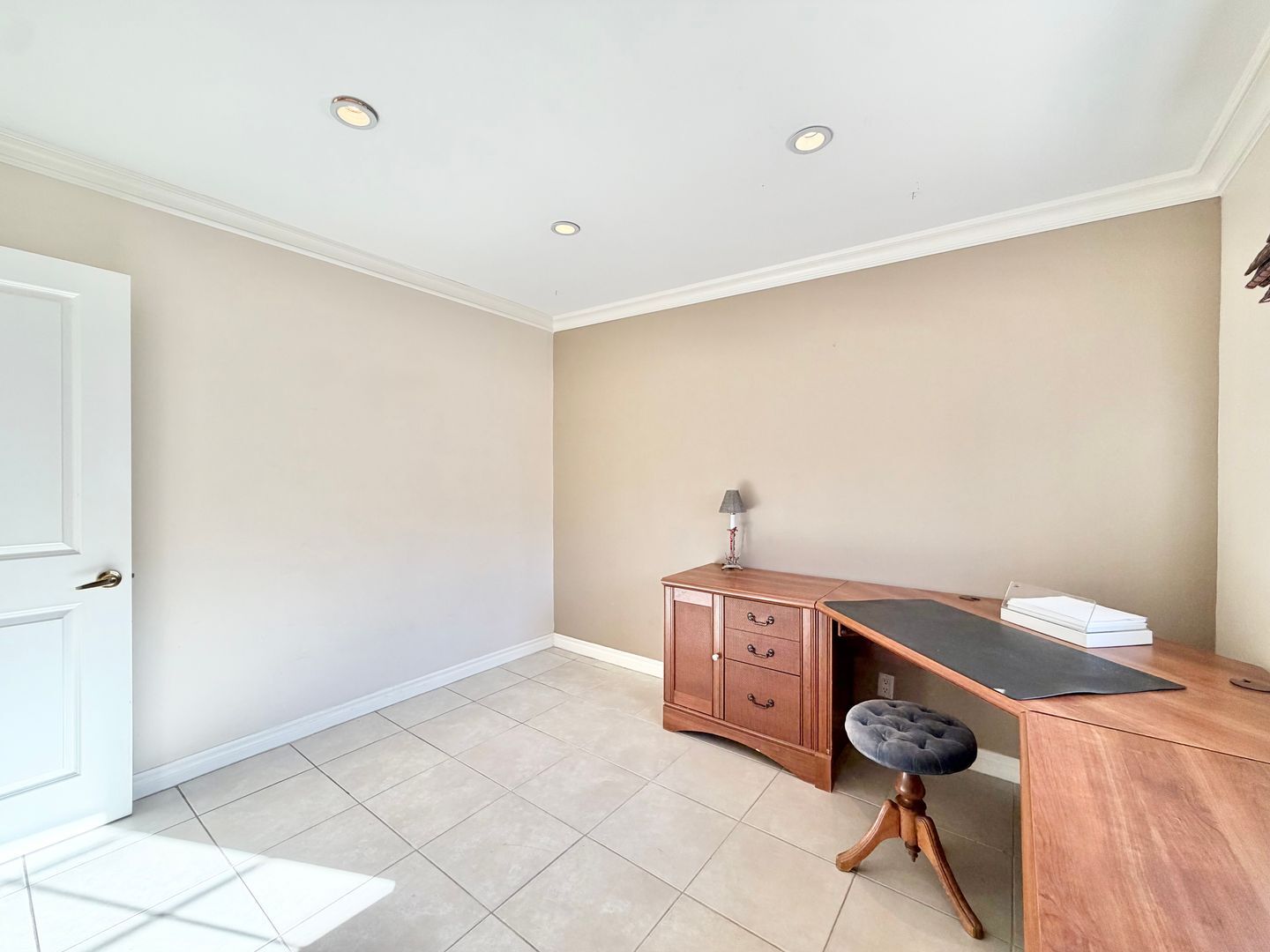 445 N Farrell Dr - Palm Springs - California - 4 bed, 2 bath rental property