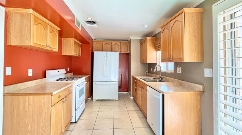 445 N Farrell Dr - Palm Springs - California - 4 bed, 2 bath rental property
