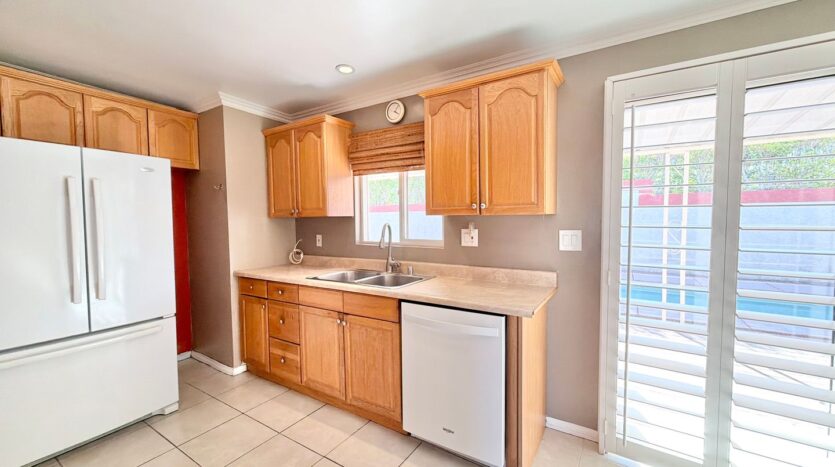 445 N Farrell Dr - Palm Springs - California - 4 bed, 2 bath rental property